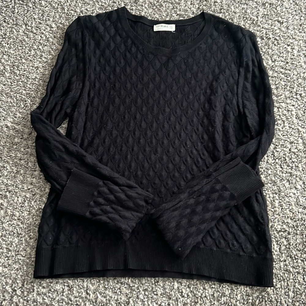 4Our Dreamers Black Scalloped Crew Neck Sweater, Small